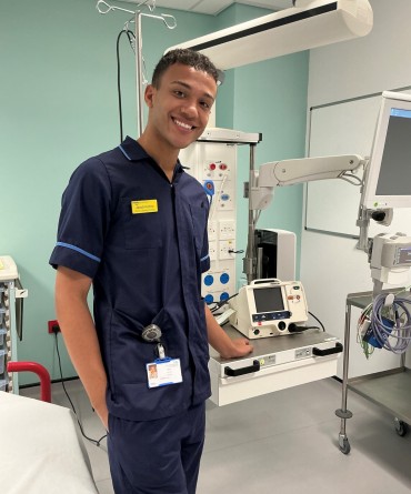 Staff Nurse and Clinical Learning Facilitator Jacob Harlow in the emergency department at York Hospital